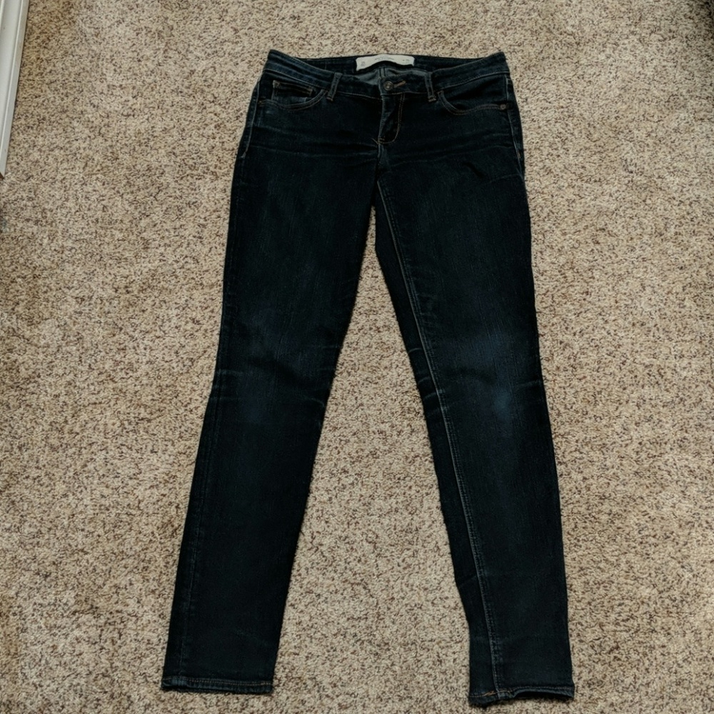 ABERCROMBIE & FITCH Blue Jeans